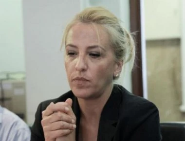 Επιστολή - «φωτιά» Δούρου προς Κονιόρδου: Αφήστε μας να κάνουμε τα αντιπλημμυρικά